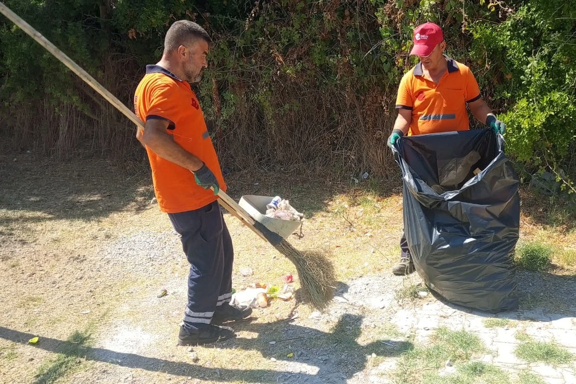 Başkan Yetişkin’le Efeler’de temizlik çalışmaları aralıksız sürüyor