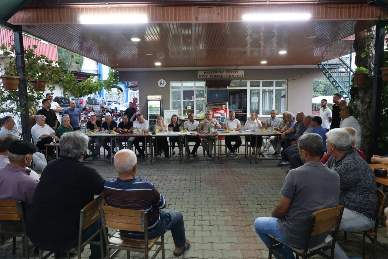 Başkan Tetik Kozdere’de Gönül Sofrasına Konuk Oldu