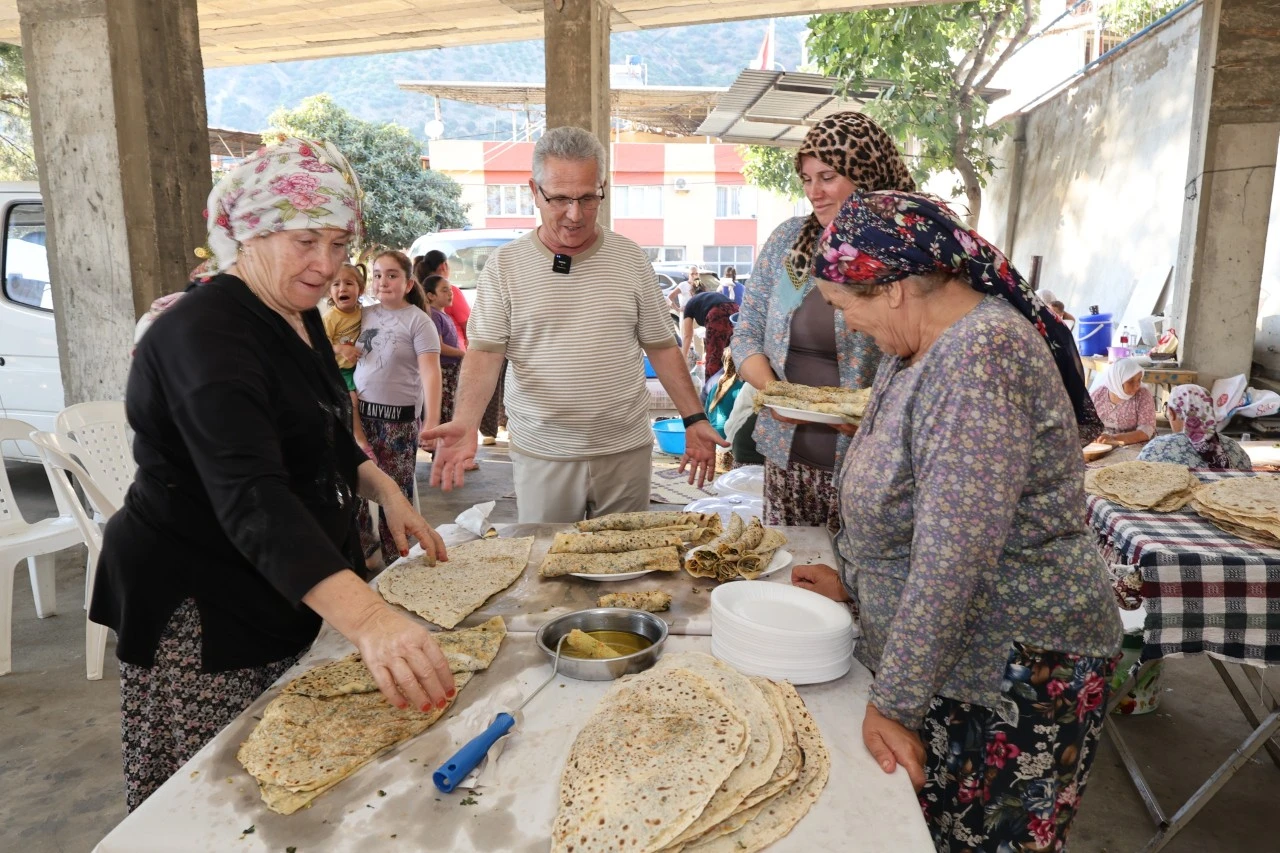 Başkan Tetik Kozdere’de Gönül Sofrasına Konuk Oldu