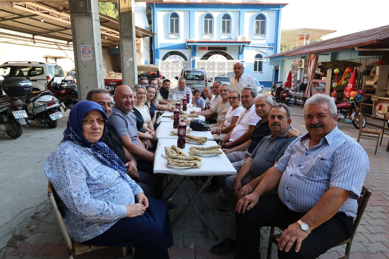 Başkan Tetik Kozdere’de Gönül Sofrasına Konuk Oldu