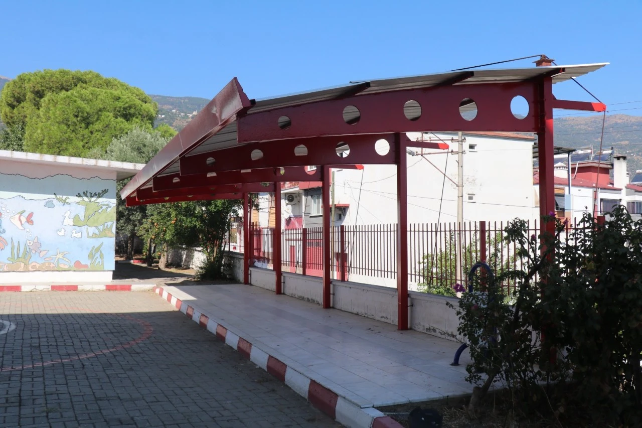 Bozdoğan Belediyesi okullarda çalışmalarını sürdürüyor