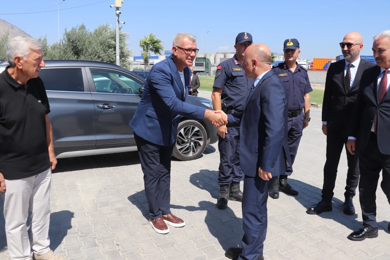 Vali Varol Söke OSB’de sanayinin nabzını tuttu