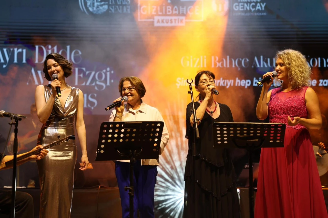 Didim’de barışın ezgisi yükseldi, farklı diller aynı duyguda buluştu