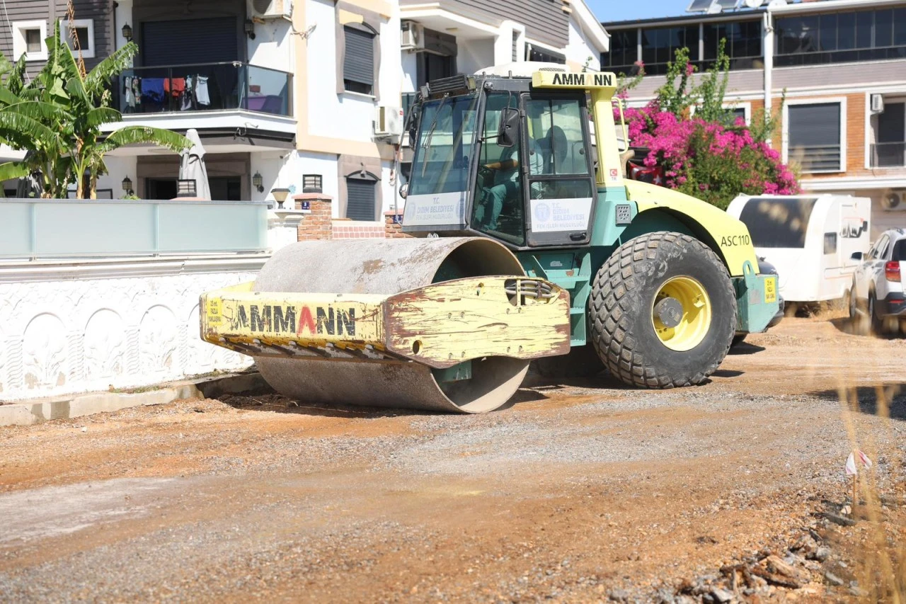 Didim Belediyesi’nden Efeler Mahallesi’nde Yol Çalışması