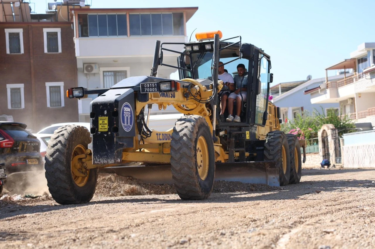 Didim Belediyesi’nden Efeler Mahallesi’nde Yol Çalışması