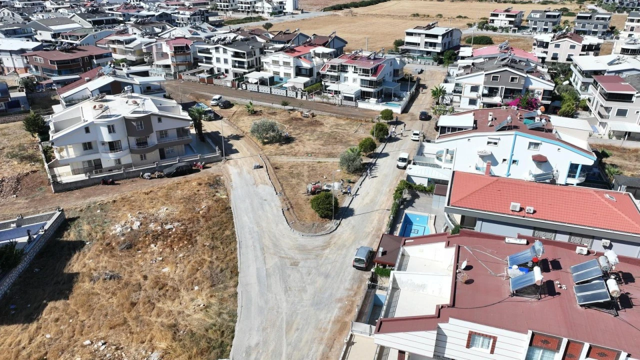 Didim Belediyesi’nden Efeler Mahallesi’nde Yol Çalışması