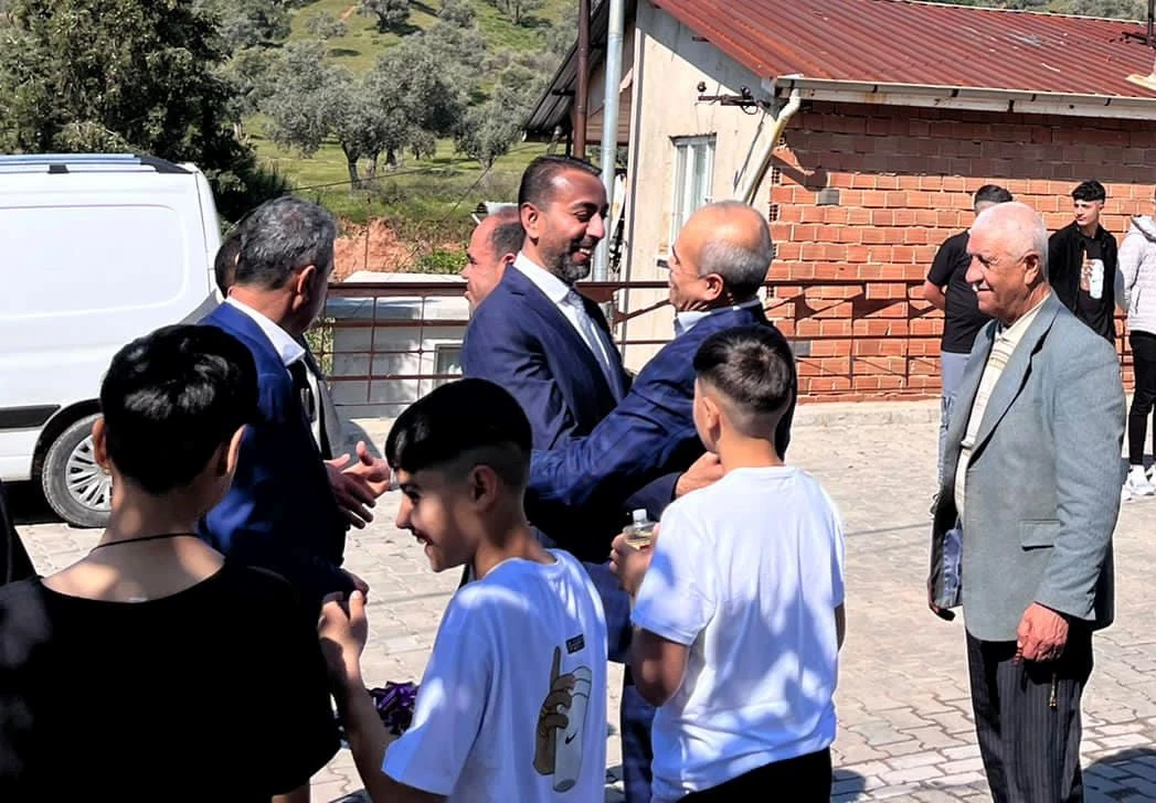 Eşin, Aydın’da sıkmadık el, basmadık toprak bırakmıyor