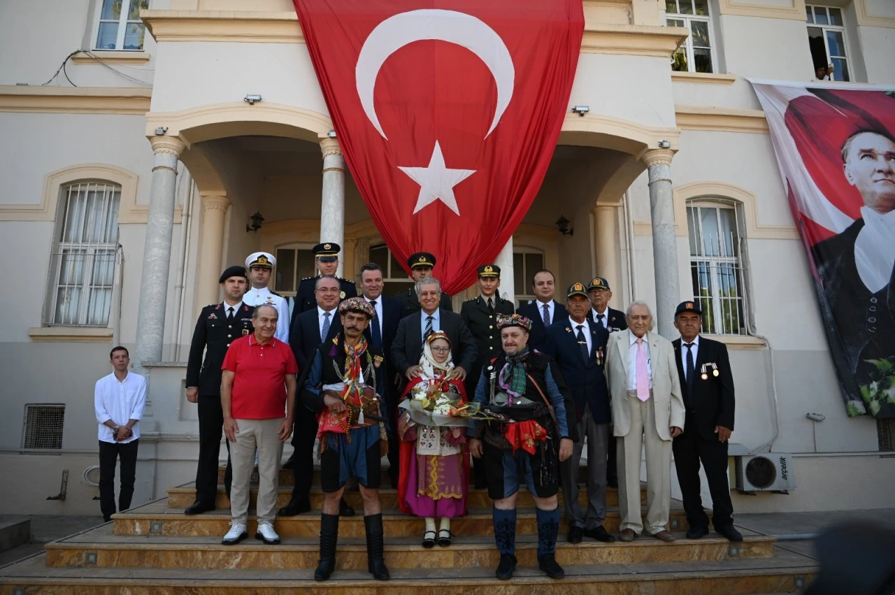 Kuşadası’nın düşman işgalinden kurtuluşunun 104’üncü yıl dönümü coşkuyla kutlandı