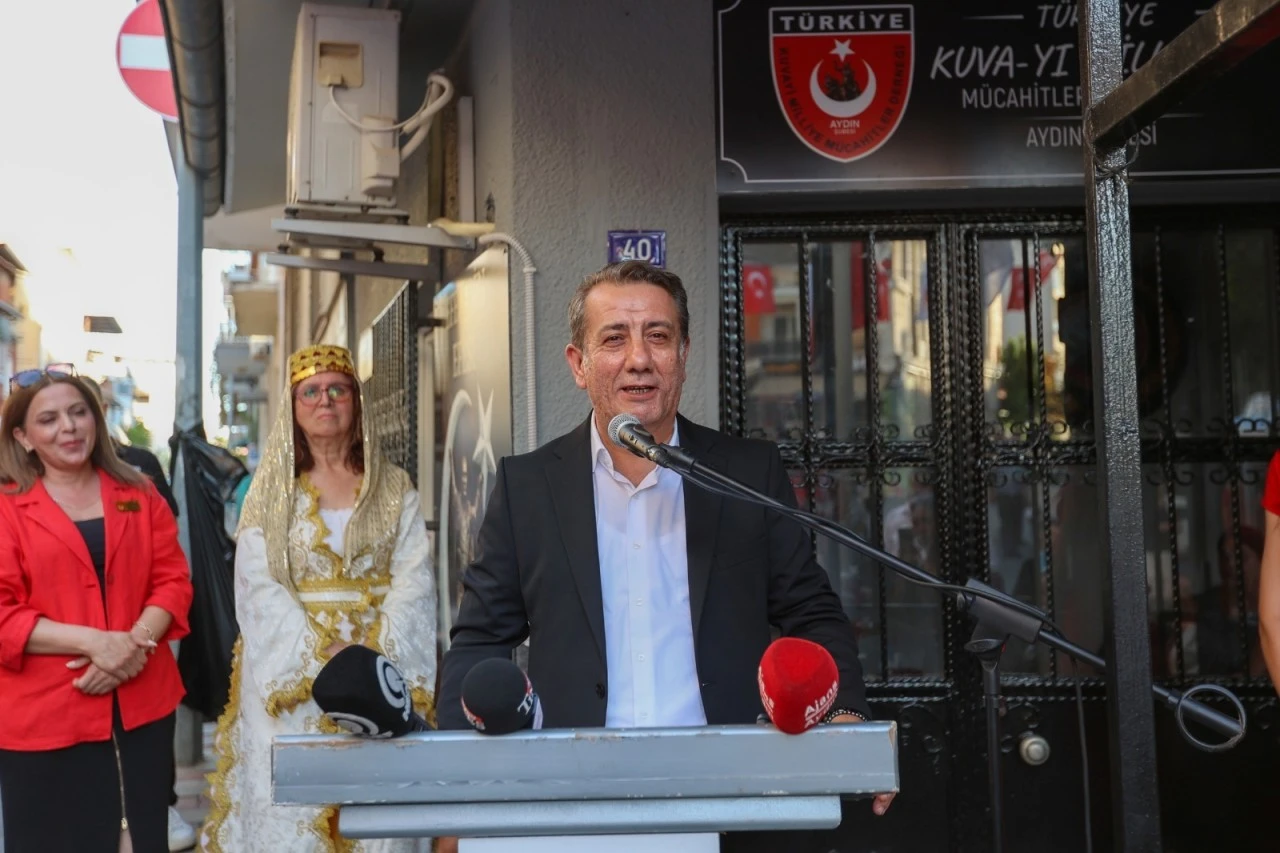 Başkan Yetişkin’den Efeler’de tarihi açılış