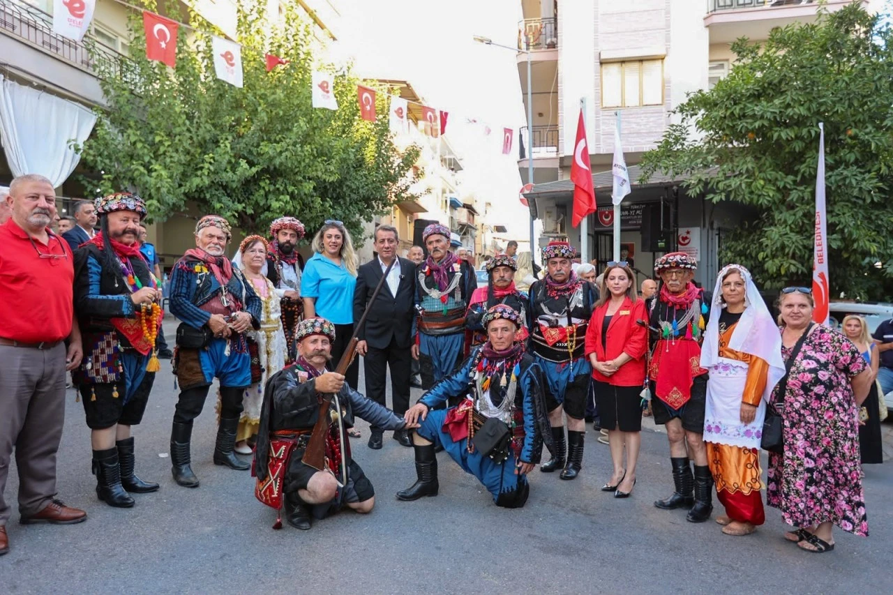Başkan Yetişkin’den Efeler’de tarihi açılış