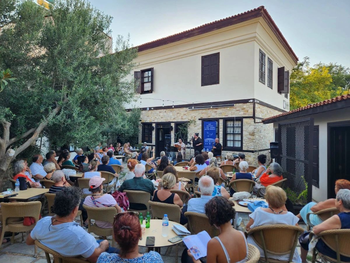 Dört mevsim yaşayan bir kent: Kuşadası