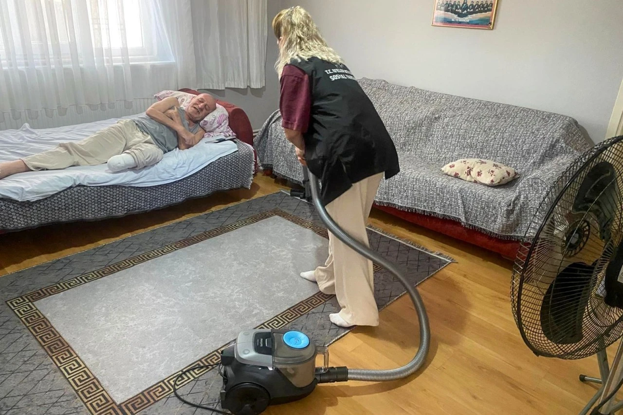 Başkan Yetişkin’in sosyal projeleriyle Efeler’de kimse yalnız değil