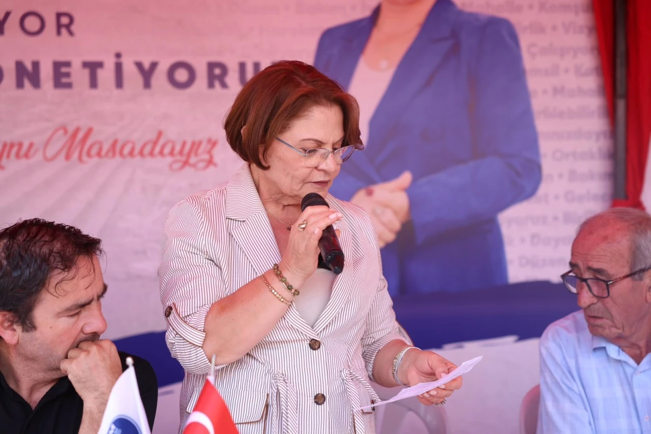 Didim Belediyesi “Mahallemiz İçin Aynı Masadayız” buluşmasında Efeler Mahallesi sakinleriyle bir araya geldi