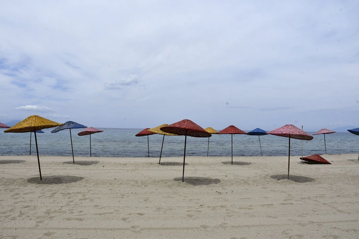 Kuşadası’nın plajları yaza hazırlanıyor