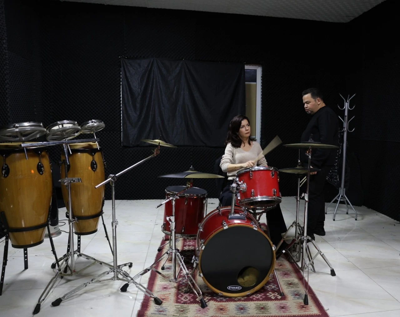 Efeler'de sanat zamanı: Müzik Akademisi kursları başlıyor