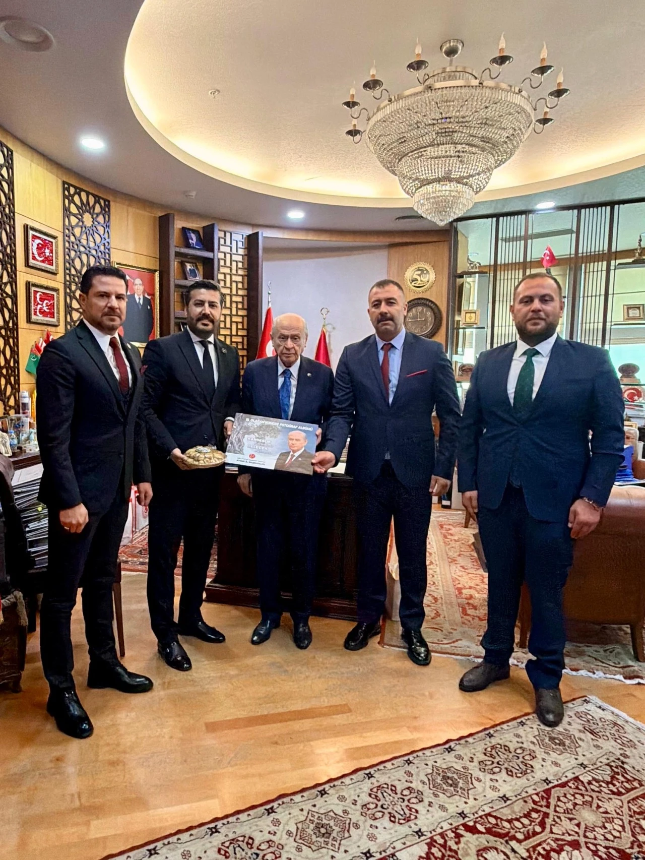 Cihangiroğlu’ndan Bahçeli’ye ziyaret: “Aralıksız çalışmaya devam edeceğiz”