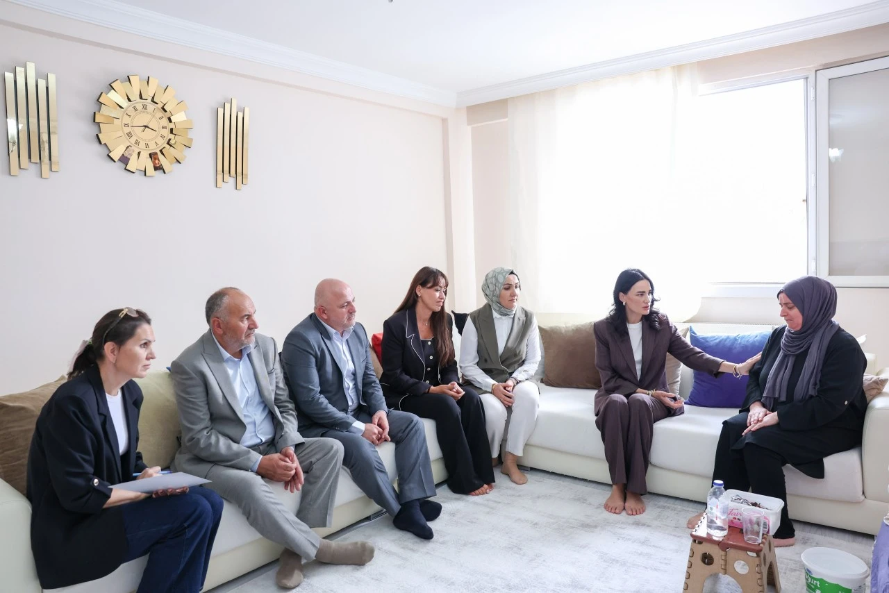 SarIbaş, Menderes’te kadın emeğine dikkat çekti