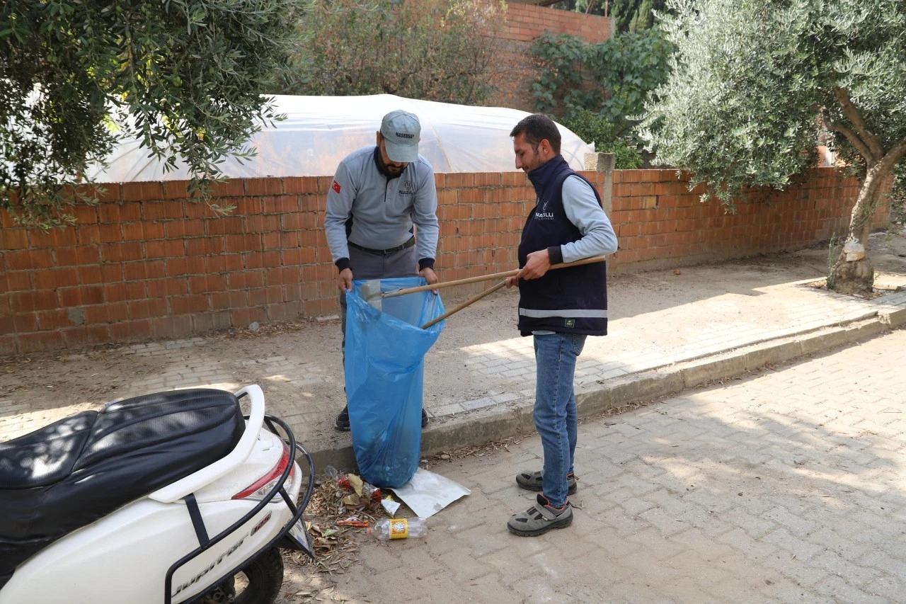 Nazilli Belediyesi’nden Pınarbaşı’nda Topyekûn Temizlik Çalışması