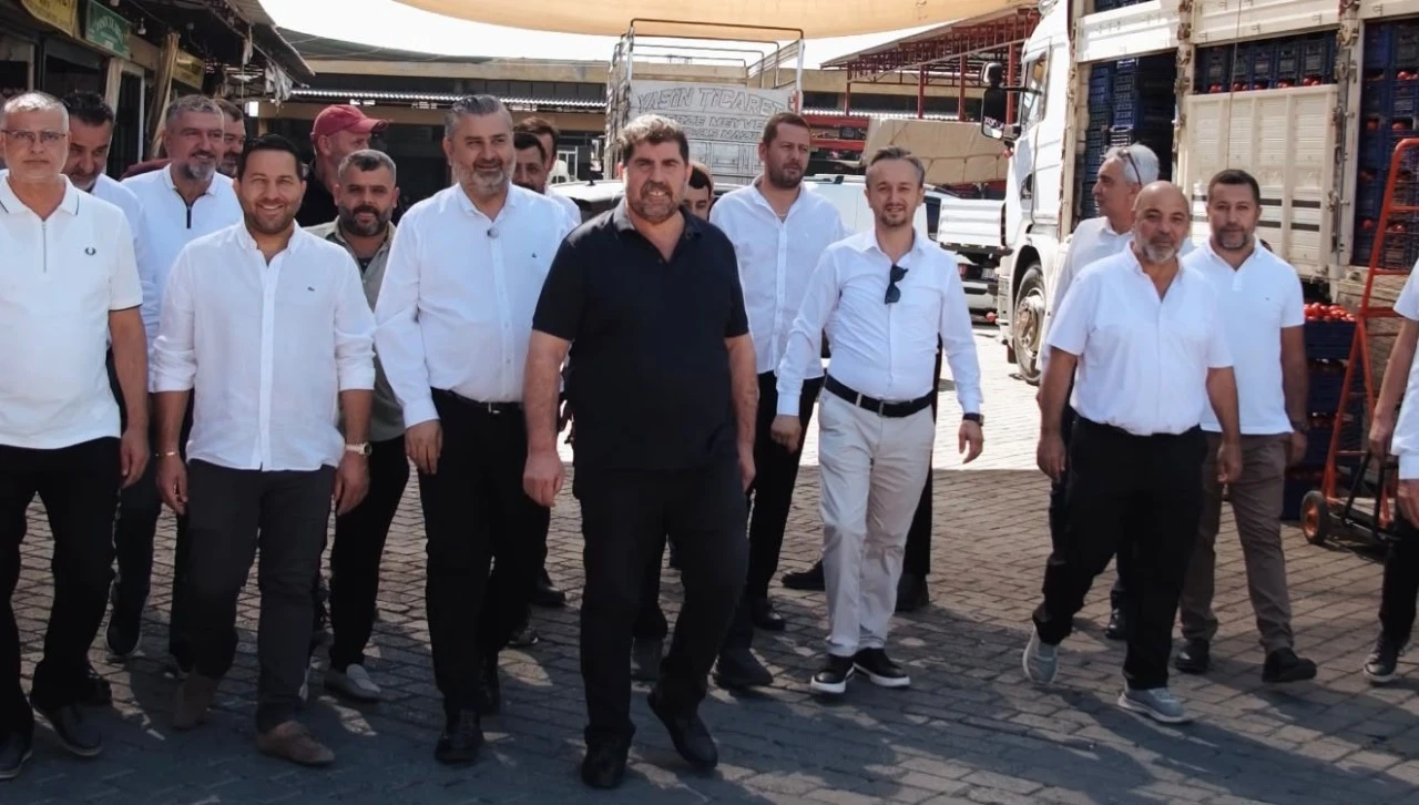 Galericiler ve halciler Beyaz Liste’ye kucak açtı! Özen Akgün adım adım zafere yürüyor 