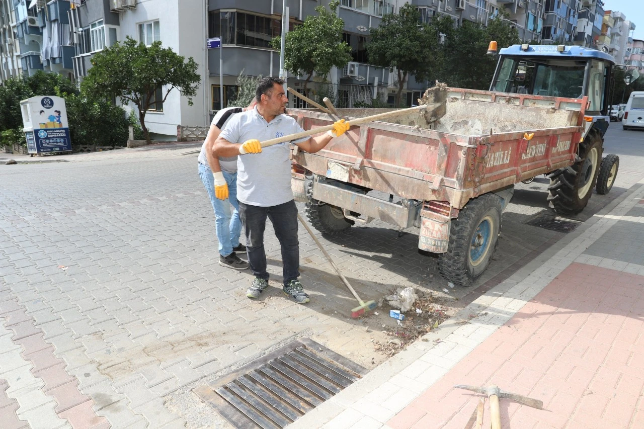 Nazilli’de kış öncesi mazgal temizliği başladı