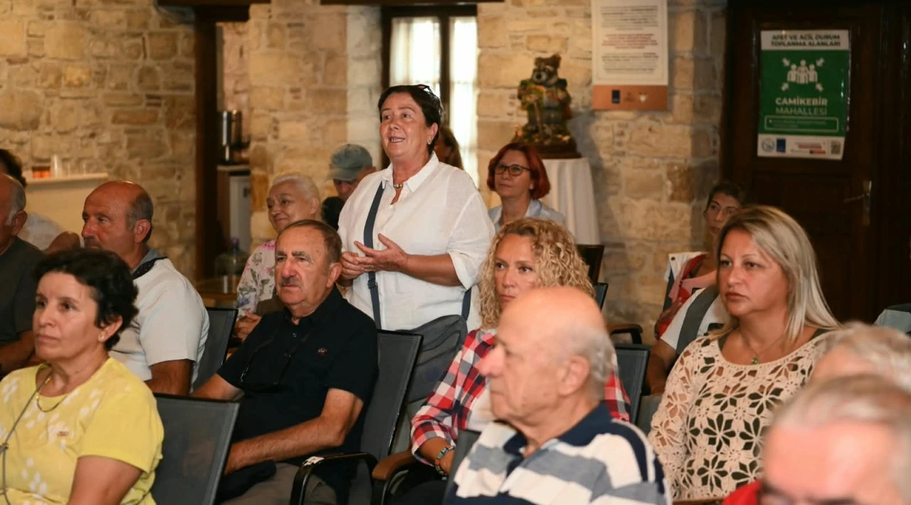 İbramaki Sanat Galerisi Dünyaya Farklı Gözle Bakan Fotoğrafçıları Ağırladı