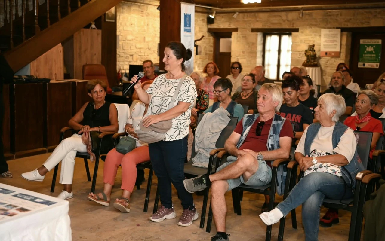 İbramaki Sanat Galerisi Dünyaya Farklı Gözle Bakan Fotoğrafçıları Ağırladı
