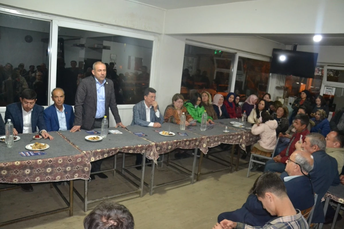 AK PARTİLİ ABAK NAZİLLİ'DE MEŞALELER İLE KARŞILANDI