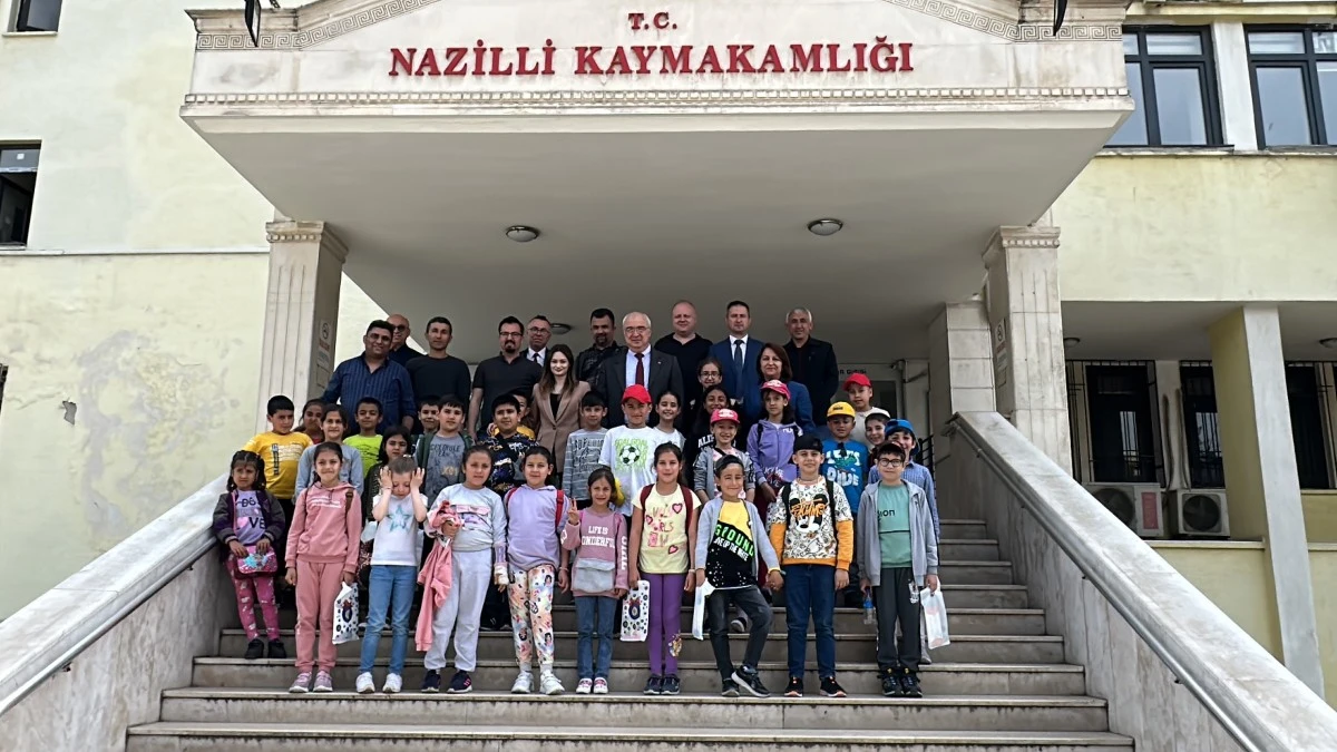 Yenipazarlı çocuklar yaşadıkları çevreyi öğreniyor