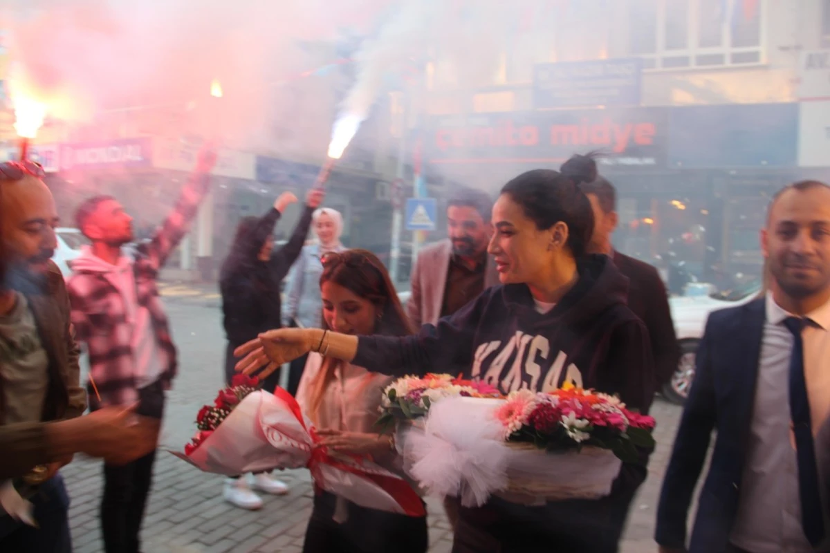 AK Partili Sarıbaş İncirliova’da Teknofest Gençlik ile bir araya geldi