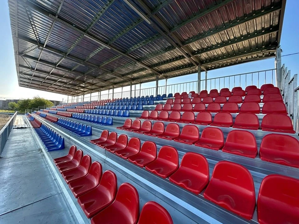 Kardeşköy spor tesisinde çalışmalar hız kesmiyor