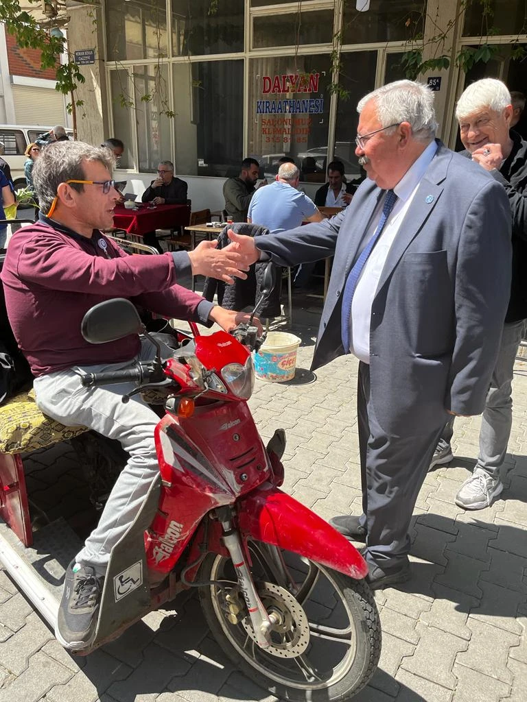 Pazarcı esnafı, Yenipazarlı’ya dert yandı