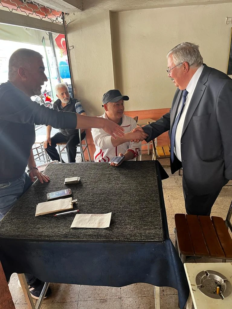 Pazarcı esnafı, Yenipazarlı’ya dert yandı
