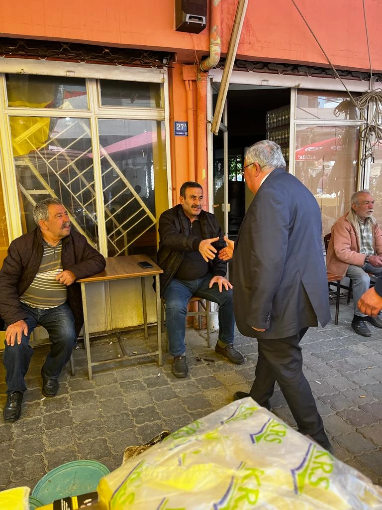 Pazarcı esnafı, Yenipazarlı’ya dert yandı