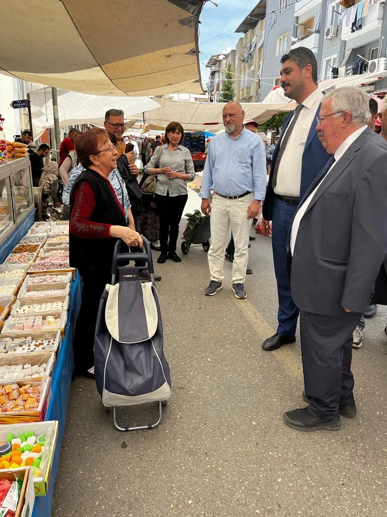 Pazarcı esnafı, Yenipazarlı’ya dert yandı