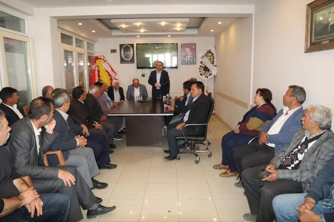 BOZDOĞANLI MUHTARLARDAN KARAKOZ'A TAM DESTEK