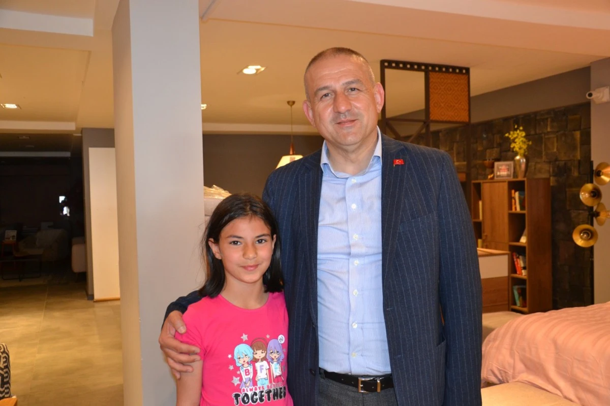 “NAZİLLİ’NİN ÖZ EVLADI MUSTAFA ABAK”
