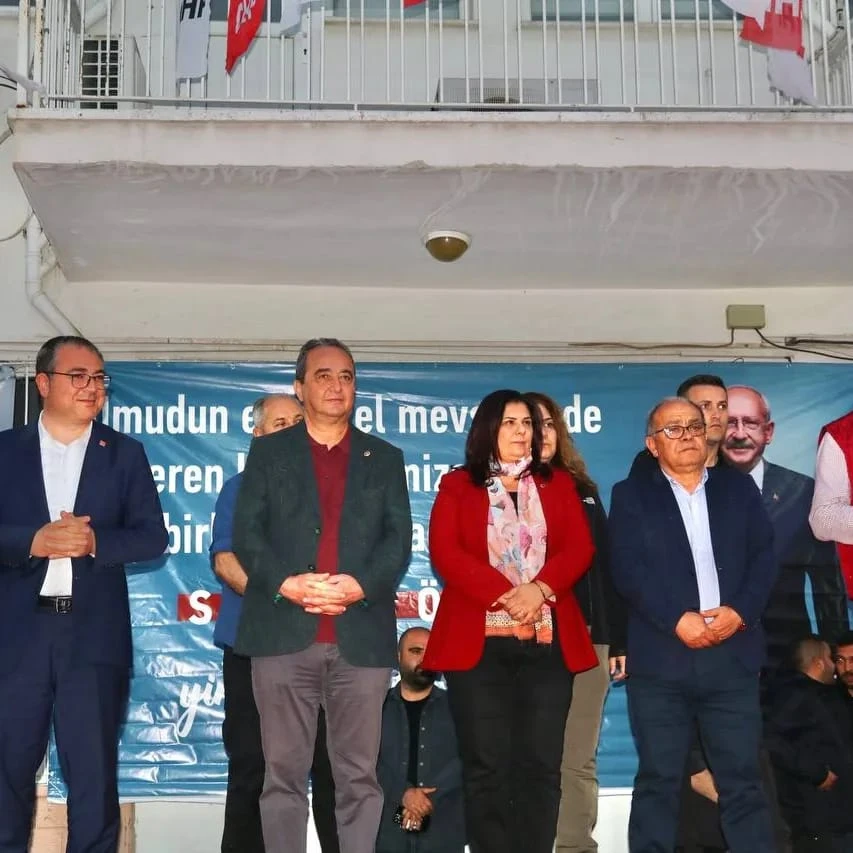 ÇEŞTEPE’DEN ‘CUMHURBAŞKANI KILIÇDAROĞLU’ SLOGANLARI YÜKSELDİ