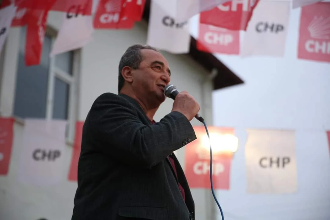 ÇEŞTEPE’DEN ‘CUMHURBAŞKANI KILIÇDAROĞLU’ SLOGANLARI YÜKSELDİ
