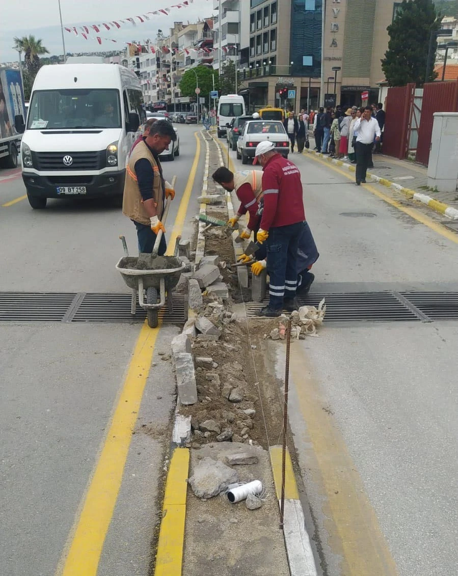 Kuşadası'nda eskiyen yollar yenileniyor