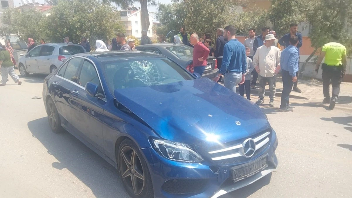 Didim’de otomobil bisikletli çocuklara çarptı: 2 yaralı