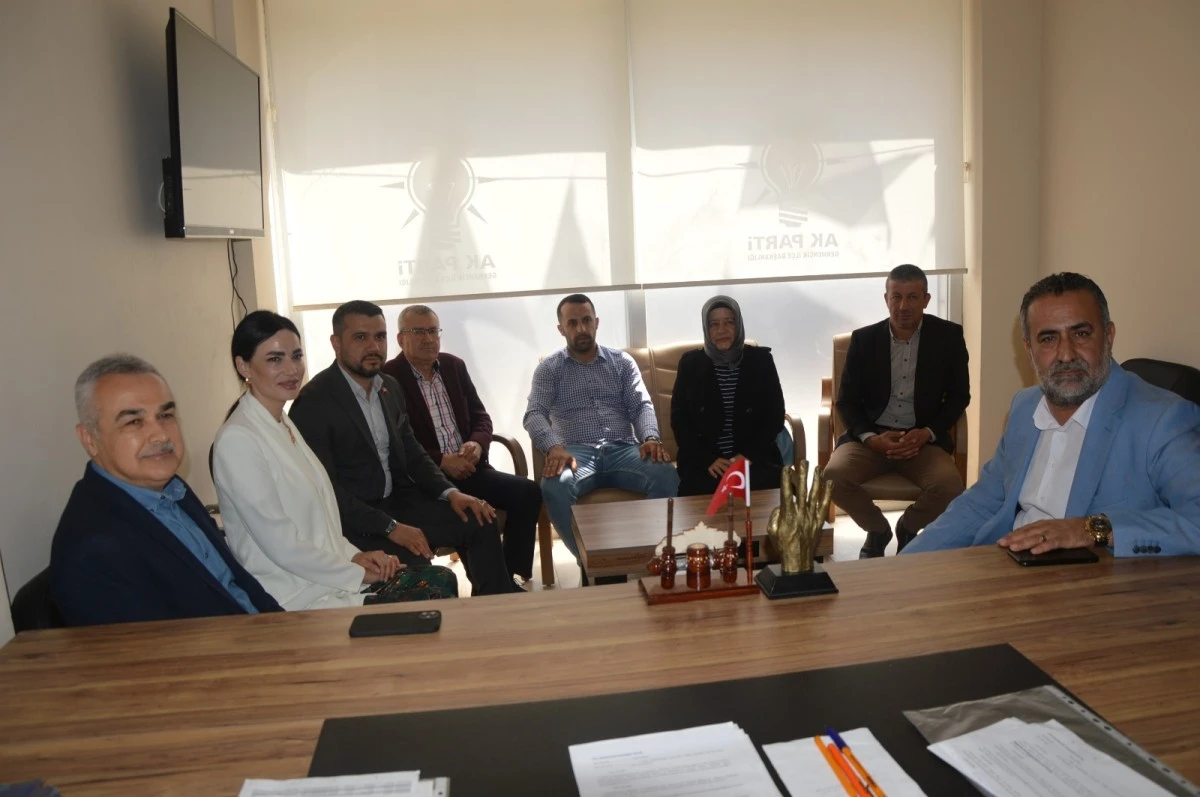 “Bu yolu dört yıldır belediyeye yaptıramamıştım”