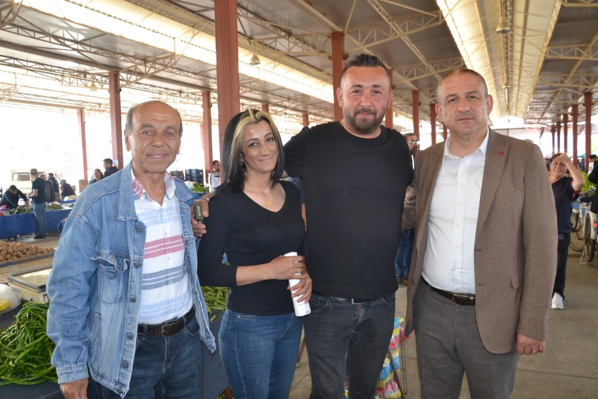 AK Partili Abak pazara çıktı