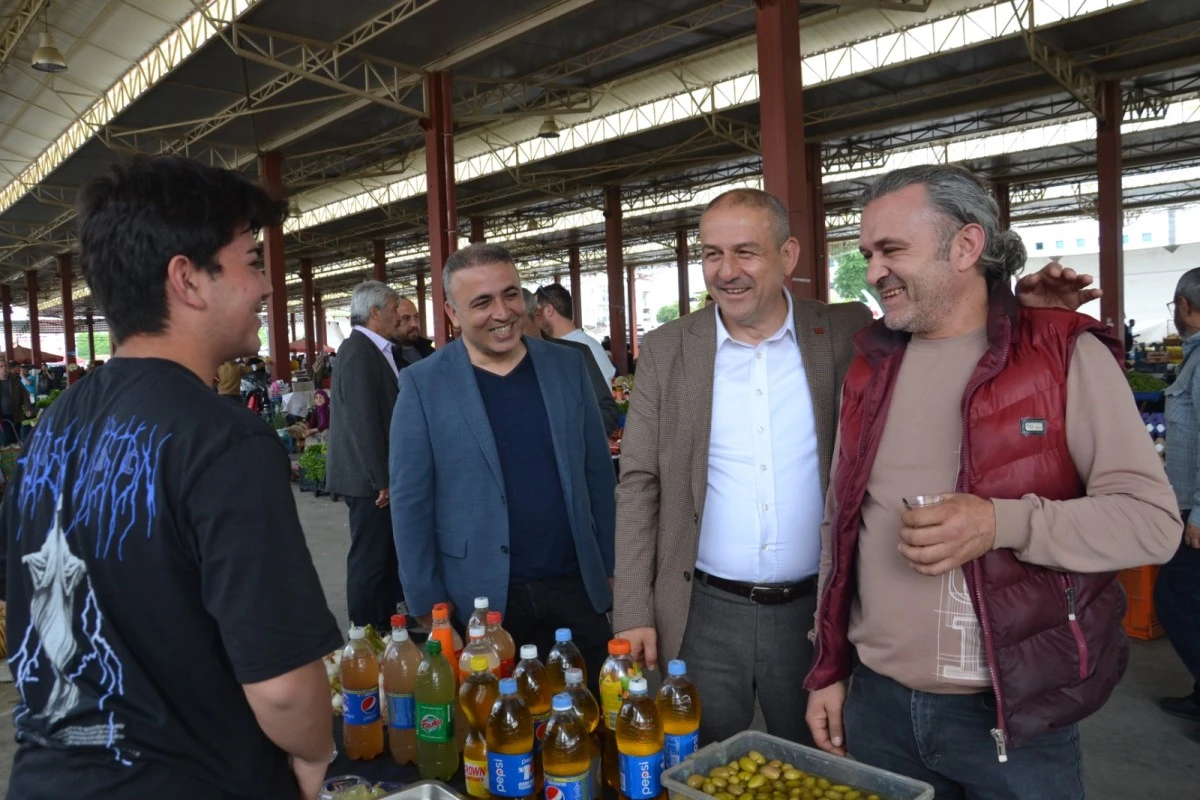 AK Partili Abak pazara çıktı