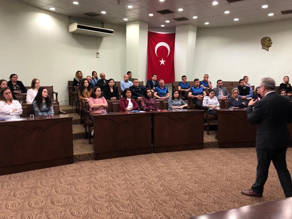 Nazilli Belediyesi personellerine eğitim