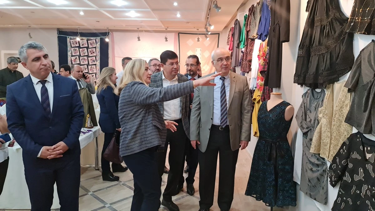 Nazilli'de HEM kursiyerlerinden ‘Renklerin Dili’ sergisi