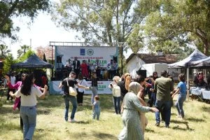 İYİ Parti Milletvekili Adayı Ahmet Ertürk’ün hızına yetişilmiyor