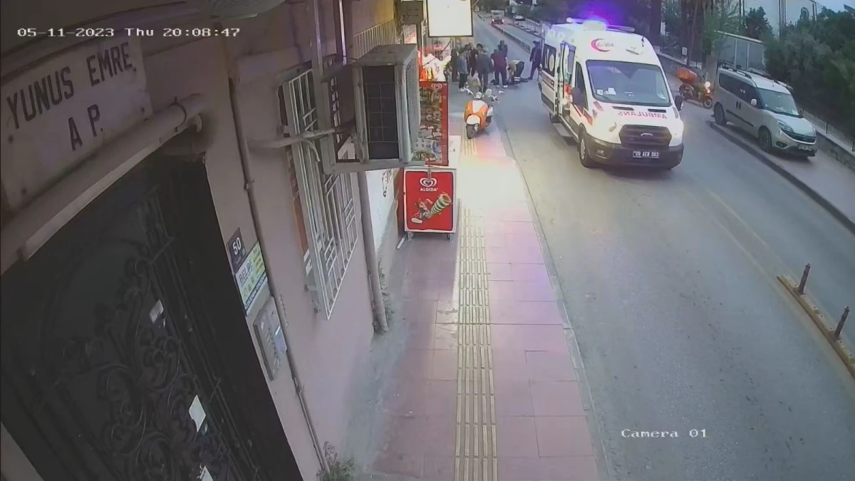 Motosikletli genç, bisikletli çocuğa çarpmamak için kendini feda etti