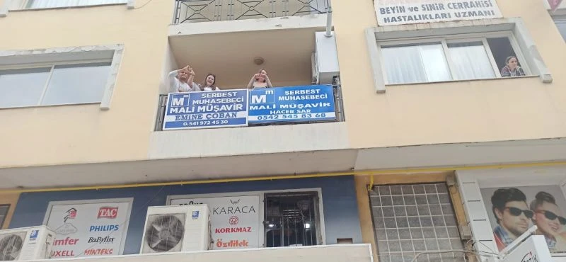 CHP Aydın, Söke'de kutlama havasında yürüdü