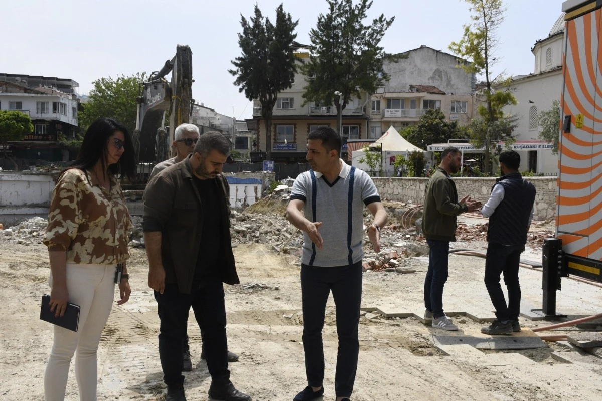 Kuşadası Kent Meydanı ile modern bir yaşam alanına kavuşacak
