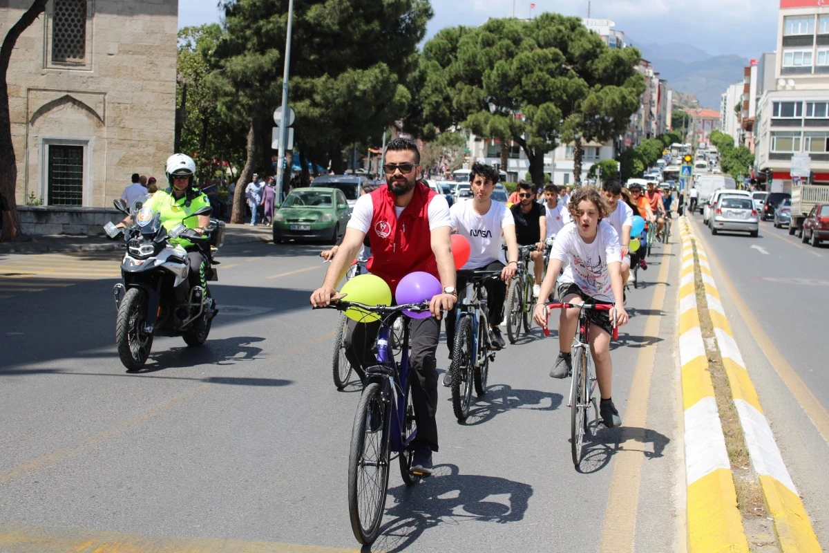 Pedallar, 19 Mayıs i&ccedil;in &ccedil;evrildi